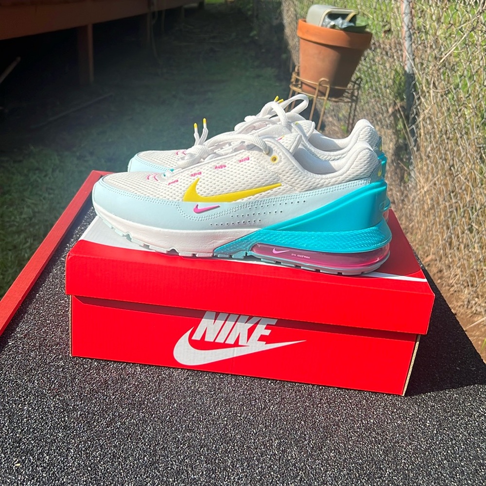 Nike Air Max Pulse